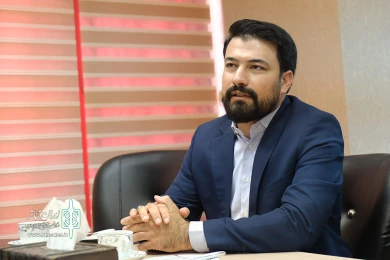 نشست و رونمایی پوستر اولین جشنواره ملی تئاتر قدمگاه