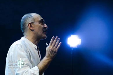 نشست هادی حجازی فر دبیر جشنواره با کارگردان حاضر در جشنواره عروسکی
