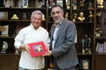 دیدار گروه های خارجی پرو،مکزیک و ترکیه با کاظم نظری