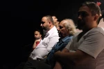 پوستر نمایش «خانم آوازخوان کله طاس» به دست این هنرمند رونمایی شد    4