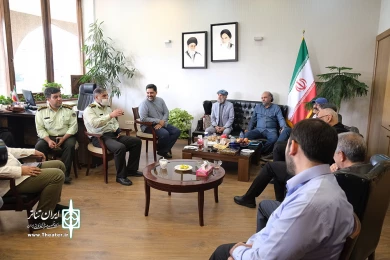 نشست هم اندیشی هنرمندان با مدیران شهرداری تهران