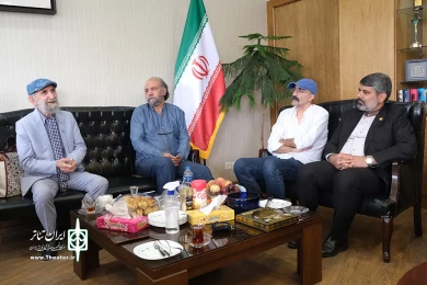 نشست هم اندیشی هنرمندان با مدیران شهرداری تهران