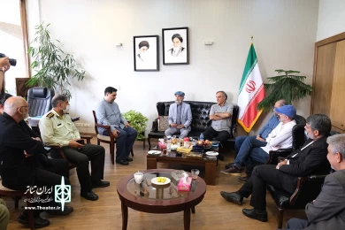 نشست هم اندیشی هنرمندان با مدیران شهرداری تهران