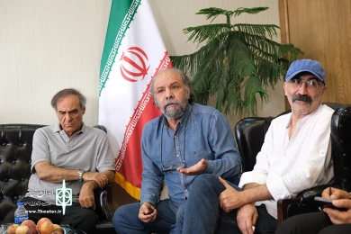 نشست هم اندیشی هنرمندان با مدیران شهرداری تهران