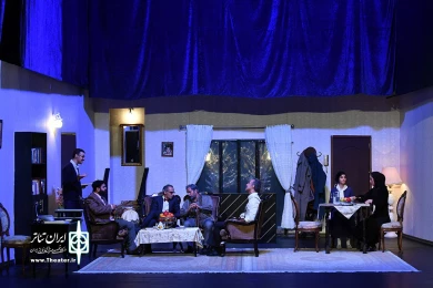 شب روی سنگفرش خیس