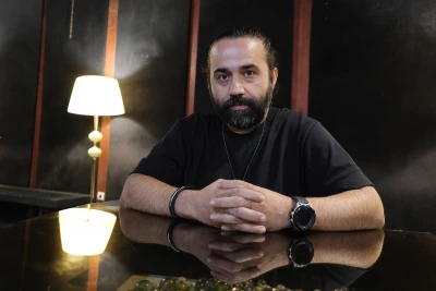 محمدامین سعدی، نویسنده و کارگردان نمایش «ساپو» مطرح کرد:

روایت رنج انسان با کنار هم نشاندن چندین متن نمایشی