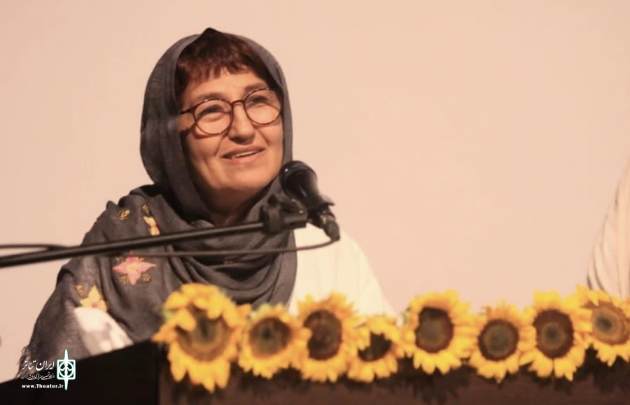 مراسم یادبود و چهلمین روز درگذشت فرناز بهزادی برگزار شد 2