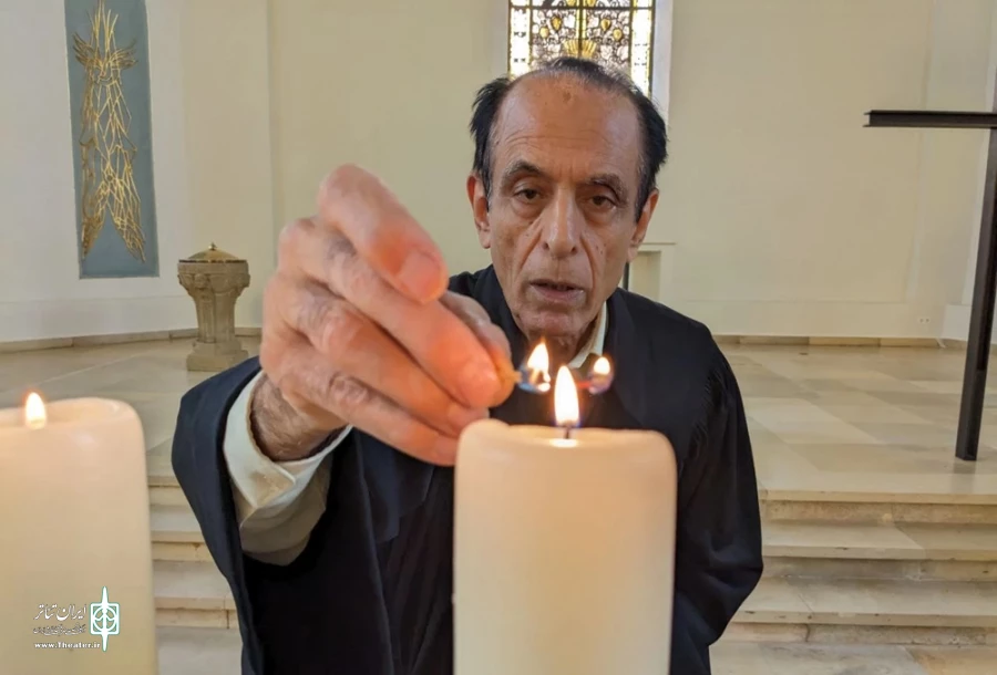 «زنی با عینک تیره» در آلمان اجرا شد 3