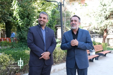 بازدید مدیرر کل هنرهای نمایشی از طرح تعلیم مربی خلاق در دبستان پانزدهم بهمن شهرستان بومهن