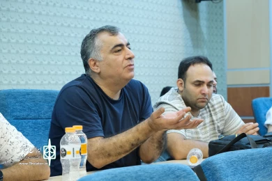 نشست هم‌اندیشی مدیرکل هنرهای نمایشی با هنرمندان عرصه تئاتر کمدی