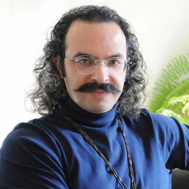 «چخفته»؛ تاثیر ذهنیت‌های ما در روند زندگی را به نمایش می‌گذارد/ «چخفته»؛ چکیده‌ای از زندگی چخوف است/ نجات هنر از اضمحلال ایده نمایش جدیدمان است 2