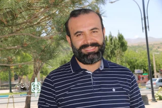 فرزاد لباسی کارگردان حاضر در جشنواره نمایش‌های آیینی و سنتی تاکید کرد

ضرورت نگاه جدی متولیان برای اجرای عموم آثار جشنواره در استان‌های مختلف