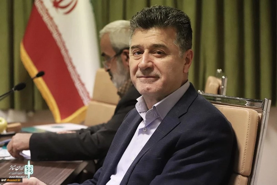 پژوهشگرانی که بدون چشمداشت کار می‌کنند، باعث افتخار تئاتر ایران هستند  2