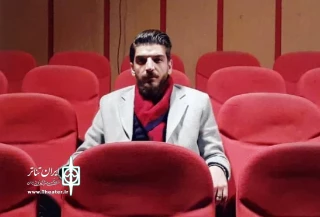 کیانوش ایازی «مرثیه‌ای برای یک مرد مرده» را روی صحنه می‌برد