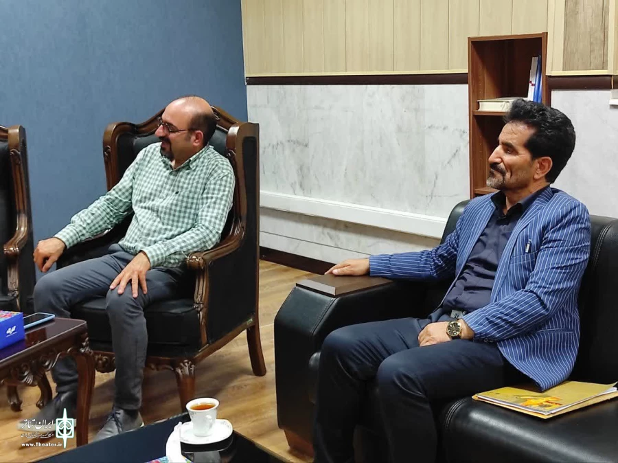 شرایط و نیازهای سالن‌های نمایش شهر اردکان بررسی شد 6