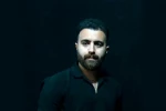 صابر کریمی: تمامی عناصر صحنه را در خدمت فضا و اتمسفر نمایش استفاده کردم 2