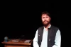 افشین قاسمی: کار پرمخاطب باید سال‌ها روی صحنه بماند/ 3