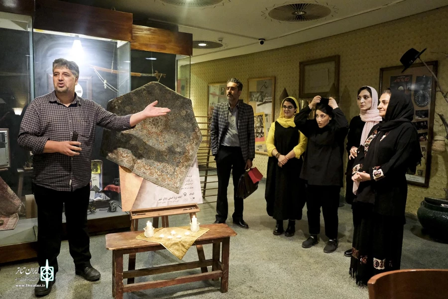 مراسم رونمایی از پوستر و افتتاحیه نمایش یک ملاقات ساده