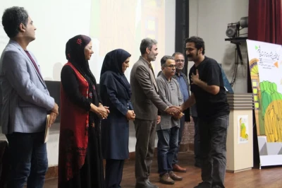 پس از رقابت 10 نمایش صحنه‌ای و خیابانی

برگزیدگان سی‌وپنجمین جشنواره تئاتر استان بوشهر معرفی شدند