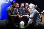 سی و سومین جشنواره تئاتر استانی یزد به ایستگاه پایانی رسید. 12
