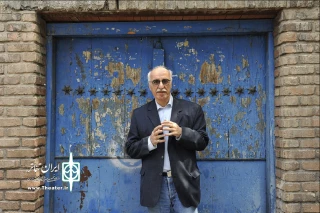 داریوش مودبیان خبر داد:

مرور و تحلیل نمایشنامه‌های کمدی ایرانی در سی‌وهشتمین دفتر طنز‌آوران جهان نمایش