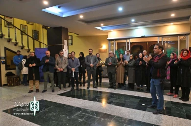 شب چراغ نمایش مجلس آخر
