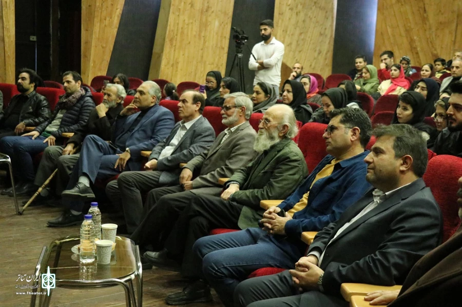 نشست انتقال تجربه در اردبیل با حضور استاد علی نصیریان و استاد داریوش مودبیان