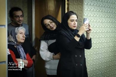 افتتاحیه اجرا خوانی اتللو و شب شکسپیر