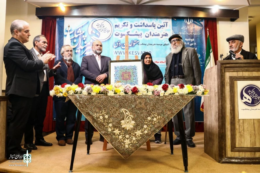 هنرمندان به‌عنوان سرمایه‌های ملی کشور هستند 5
