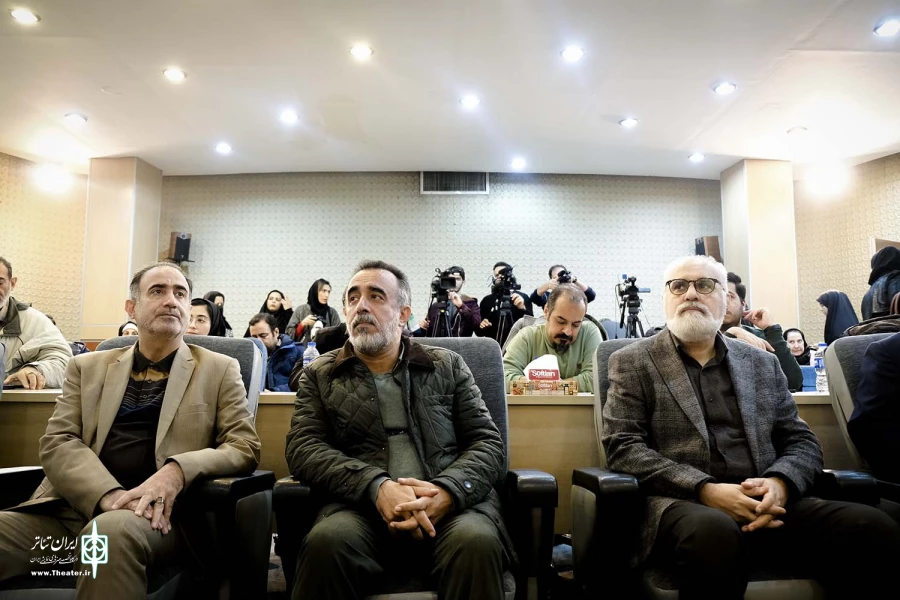 نشست خبری چهل و دومین جشنواره بین‌المللی تئاتر فجر