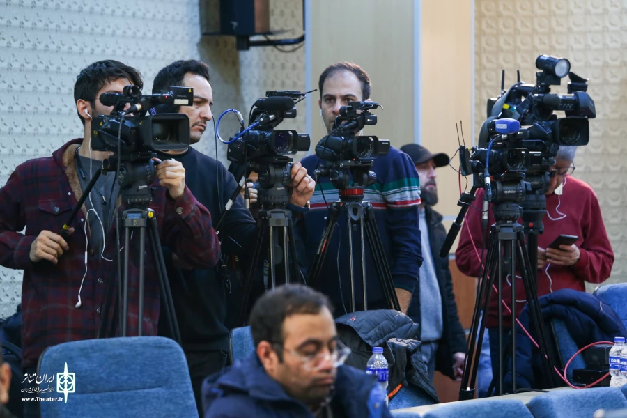 نشست خبری بزرگترین رویداد تئاتری ایران آغاز شد 6