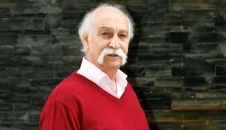 در گفت‌و‌گو با محمود پاک نیت مطرح شد

جشنواره تئاتر رضوی در صورت تداوم، ظرفیت گسترده‌ای ایجاد می‌کند