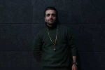 شاعرانگی محسن اردشیر با «سیاه خال» 2