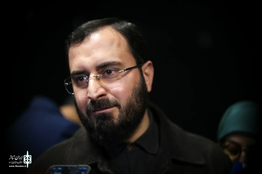 معاون حقوقی، امور مجلس و استان‌های وزیر فرهنگ در تئاتر شهر 6