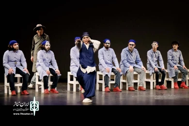 از نظر سیاسی بی ضرر