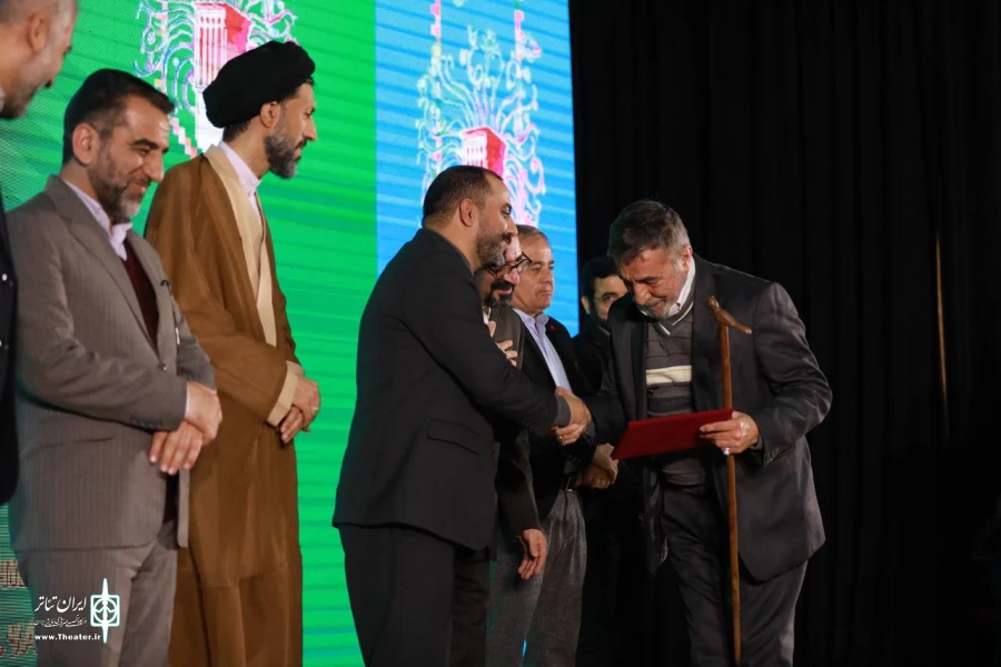 برگزیدگان جشنواره تئاتر کودک و نوجوان اردکان معرفی شدند 3