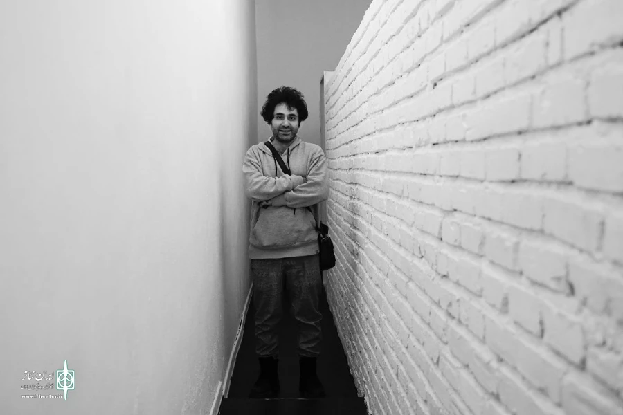 پیمان خازنی موسیقی-نمایش «مجنون آن لیلی» را روی صحنه می‌برد
 2