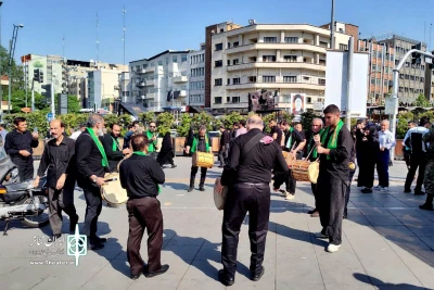 موکب «اهل هنر» در مقابل مجموعه تئاتر شهر