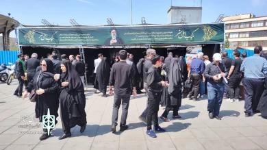 موکب «اهل هنر» در مقابل مجموعه تئاتر شهر