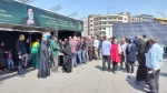 موکب «اهل هنر» در مقابل مجموعه تئاتر شهر