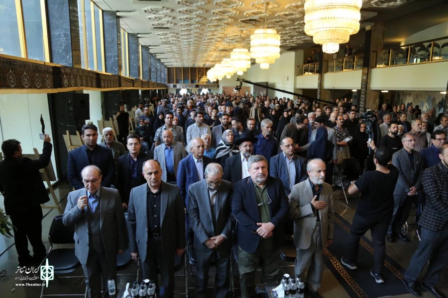 وداع هنرمندان و اهالی رسانه با رییس جمهور شهید 16