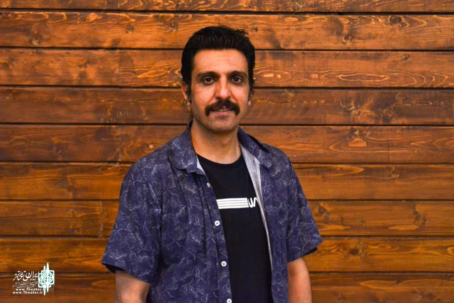 Mohammad Motaharipour on his latest show “Zanbour” , monologue  and loneliness
