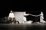 ناگفته‌های هشت سال زنانگی