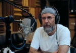 Mohamad Bahrani , a famous Iranian voice actor  joins the show  Buried Alive