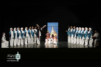 قصه سیبی که پرواز کرد