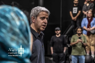 با حضور ایوب آقاخانی نویسنده اثر؛

«فصل خون» در تالار حافظ آغاز شد