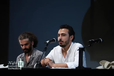 جلسه نقد و بررسی نمایش تاری