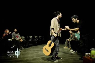 آنچه در مترو می‌گذرد یا گذشته است
