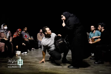 آنچه در مترو می‌گذرد یا گذشته است