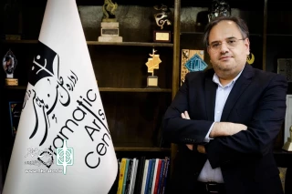 Hamid Nili: The area around Tehran’s City Theater Complex was cleaned